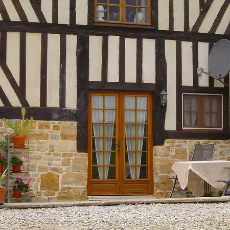 Chambres D'hotes Le Haut De La Tuilerie Fresnay-le-Samson