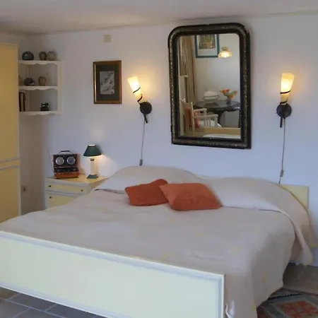 Chambres D'hotes Le Haut De La Tuilerie * Fresnay-le-Samson